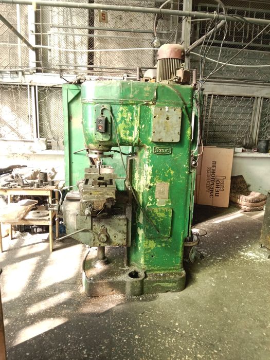 Фрезерный станок