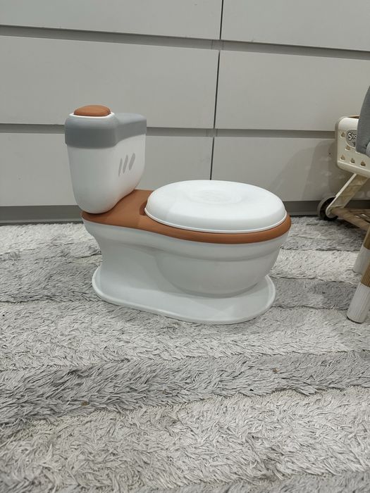 Продам горшок унитаз новый