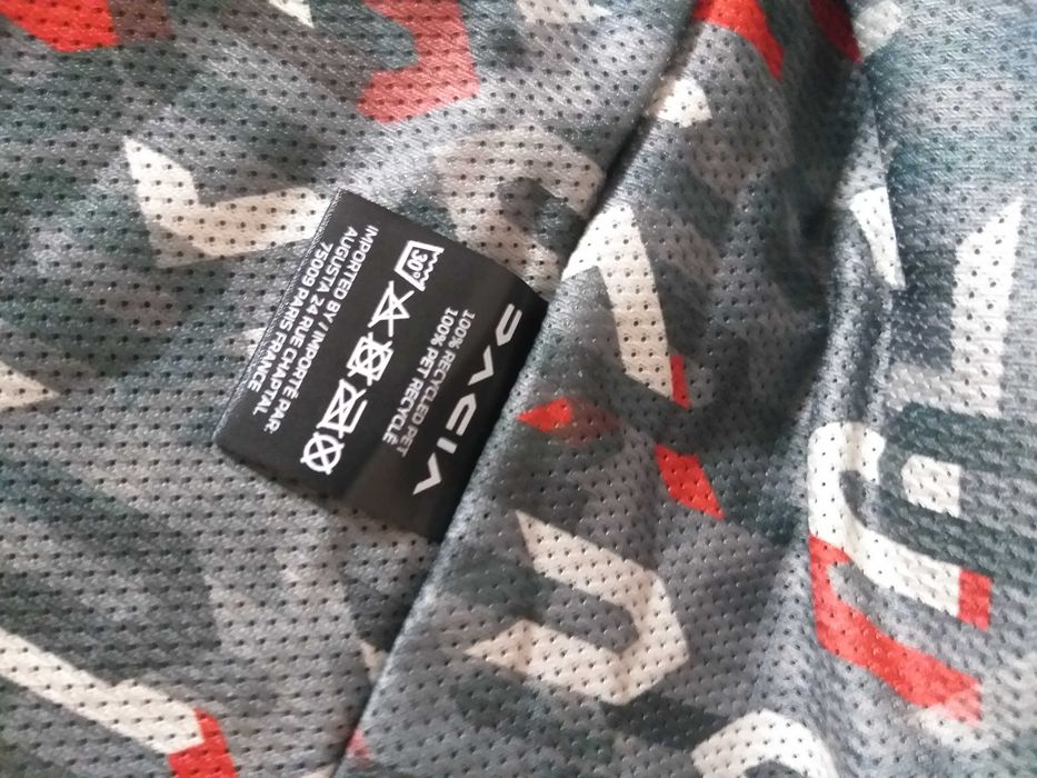 DACIA RAINCOAT - автомобилна рекламна мембрана НОВА БЕЗ ЕТИКЕТИ ХЛ