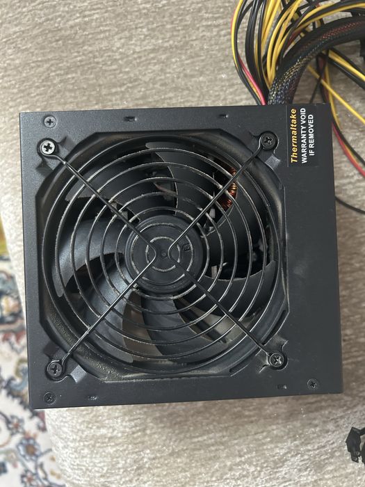 Продам блок питания.