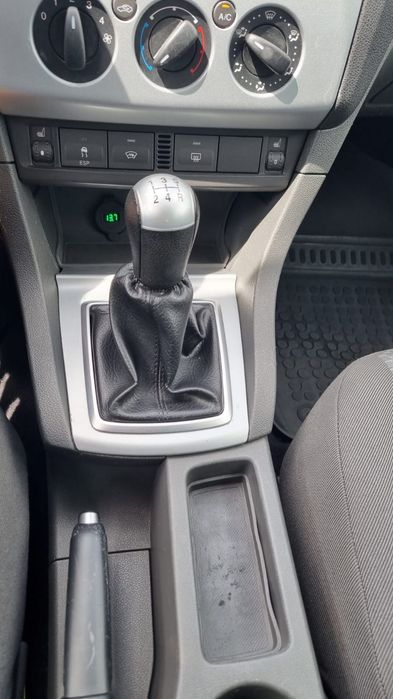Vând Ford Focus  1.6 diesel
