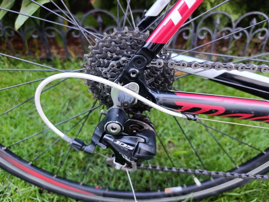 Шосеен карбонов велосипед TREK Madore 28/56см