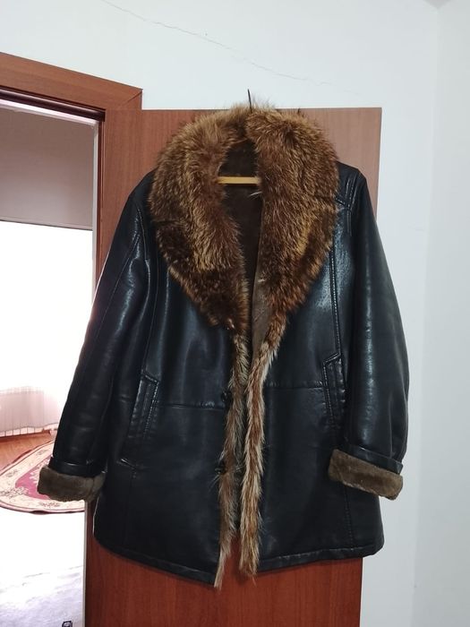 Продам куртку коданную натуралка торг