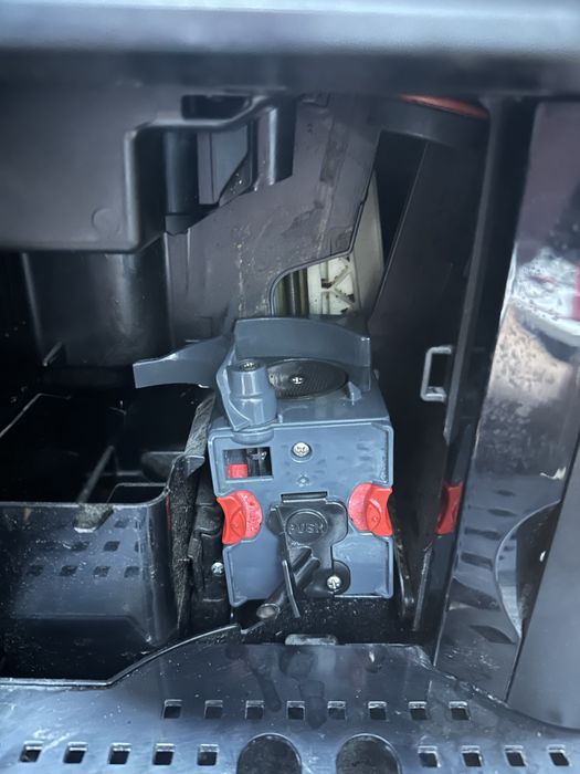 Продам Кофемашину DeLonghi Caffe Corso.