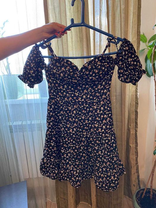 Продам платье нарядное  44 р-р