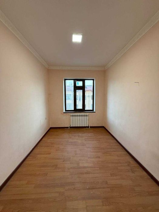 №4038. Продается 4х-комнатная квартира в Новостройке.