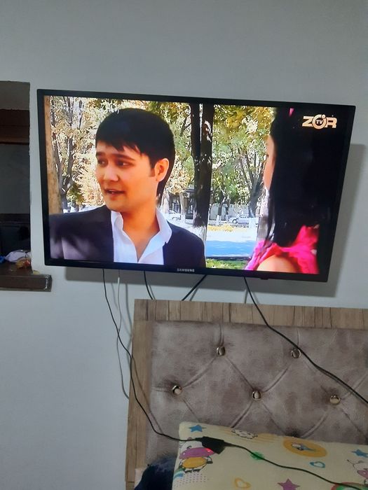 Samsung televizor 32 talik