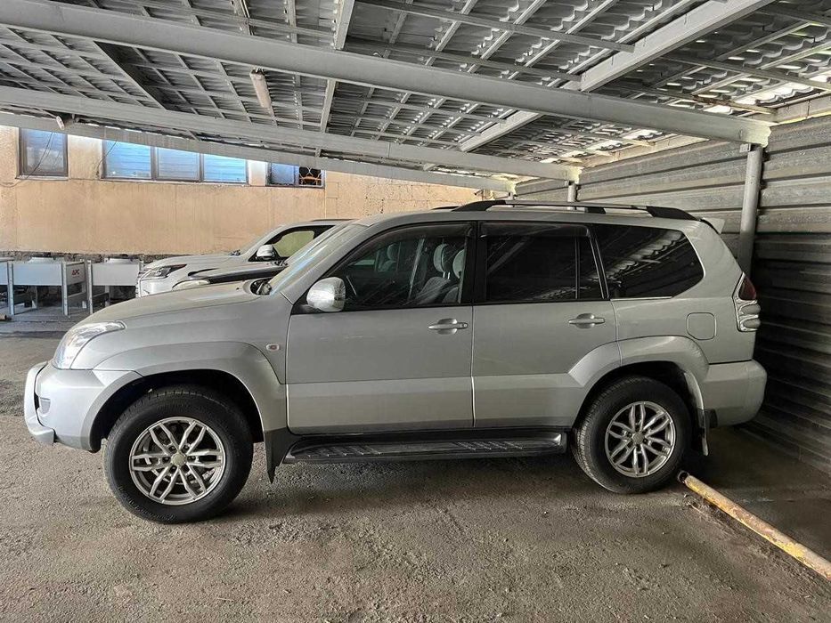 Toyota Prado (250BF02)