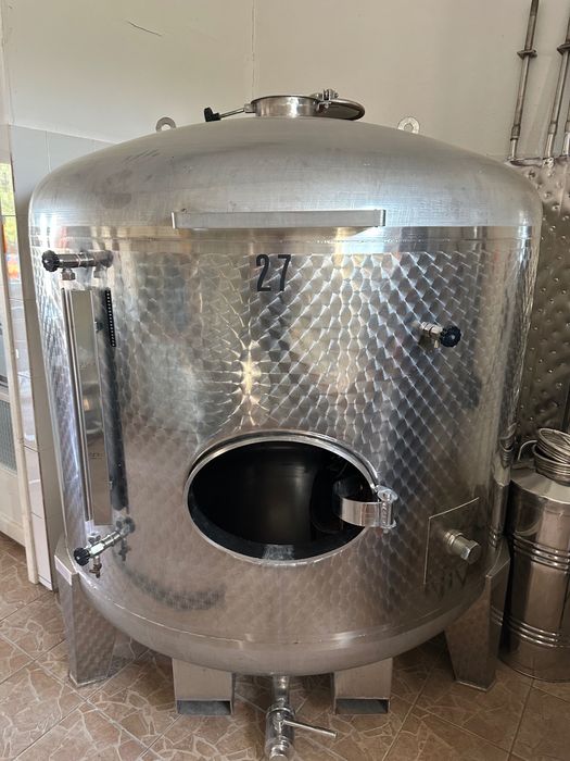 Vând rezervor de inox 3000l import Germania