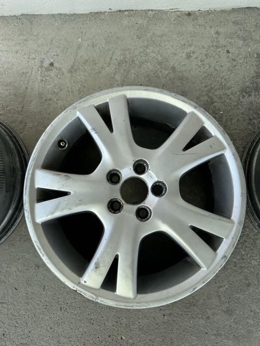Jante Volvo S60 I - V70 R17