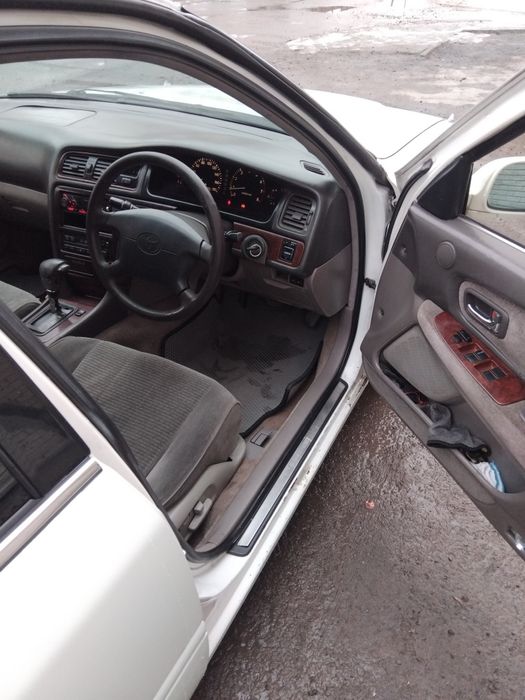 Продам тайота креста 100