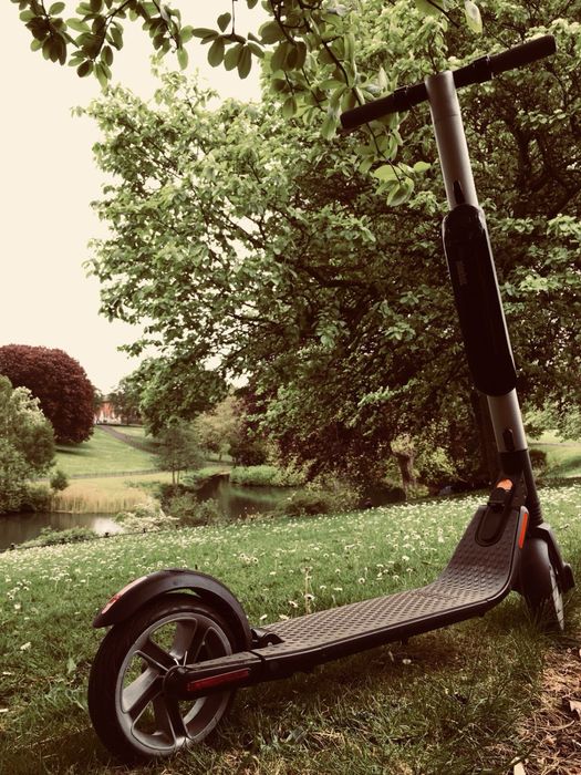 Екі Самокат сатылады бағасы 15000нан біреуі