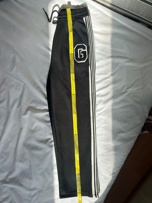 Костюм спортивный на девочку 11-12 лет