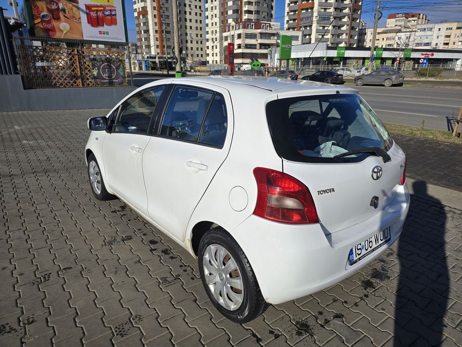 Yaris  toyota  unic propietar