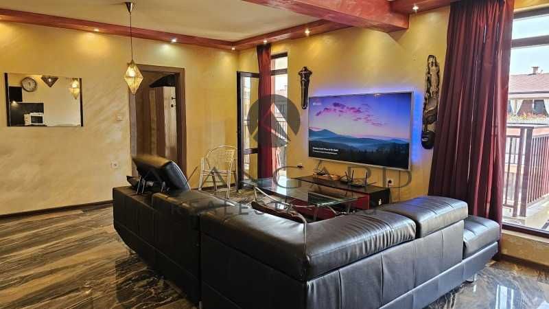 Продава се Четиристаен апартамент в Пловдив, Остромила - 170 кв.м за 1620 €/кв.м - Снимка #1