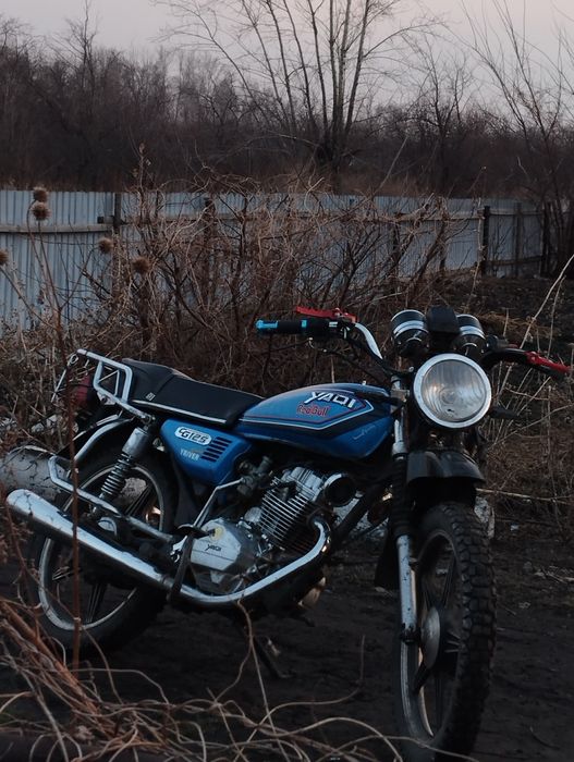 Продам мотоцикл yaqi 150cc
