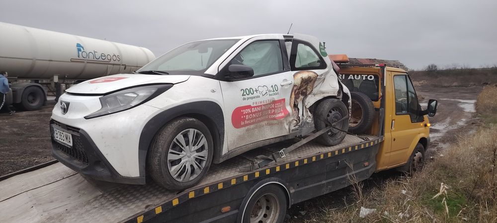 Tractări auto transport auto