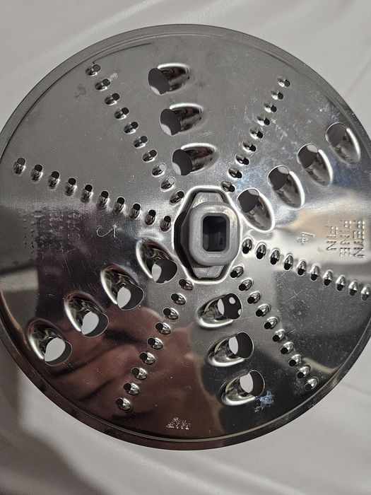 Cutite si accesorii robot de bucatarie Bosch