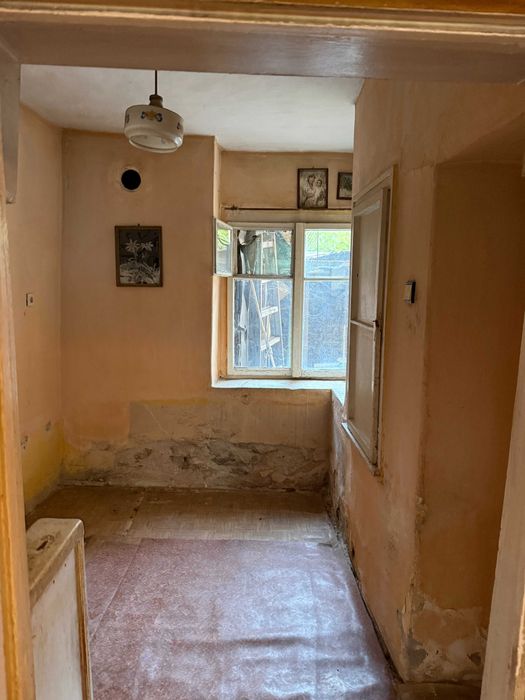 Продава се Къща в Асеновград - 140 кв.м за 786 €/кв.м - Снимка #16