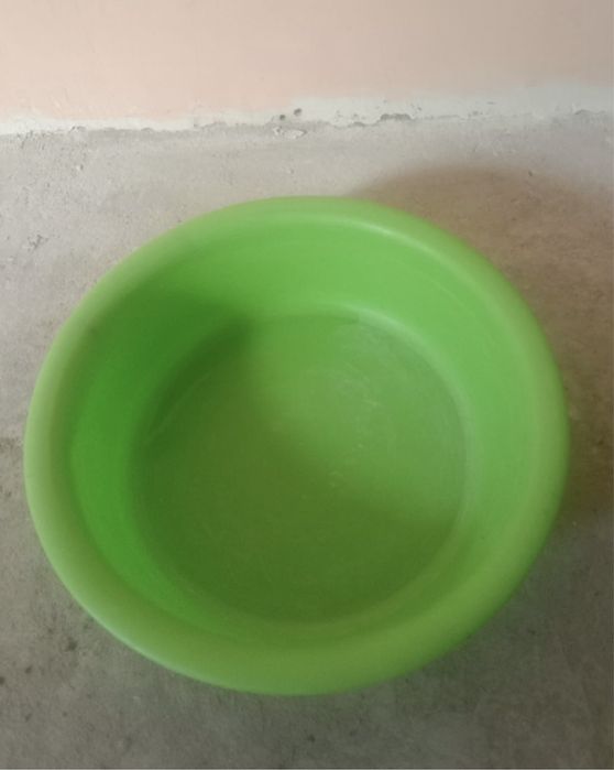 Продам тазик 30 л .