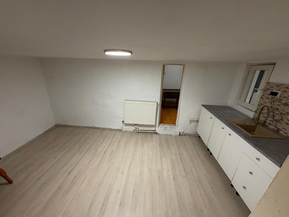 Casa de inchiriat  Bucuresti Sector 1 Str Baia Spriei