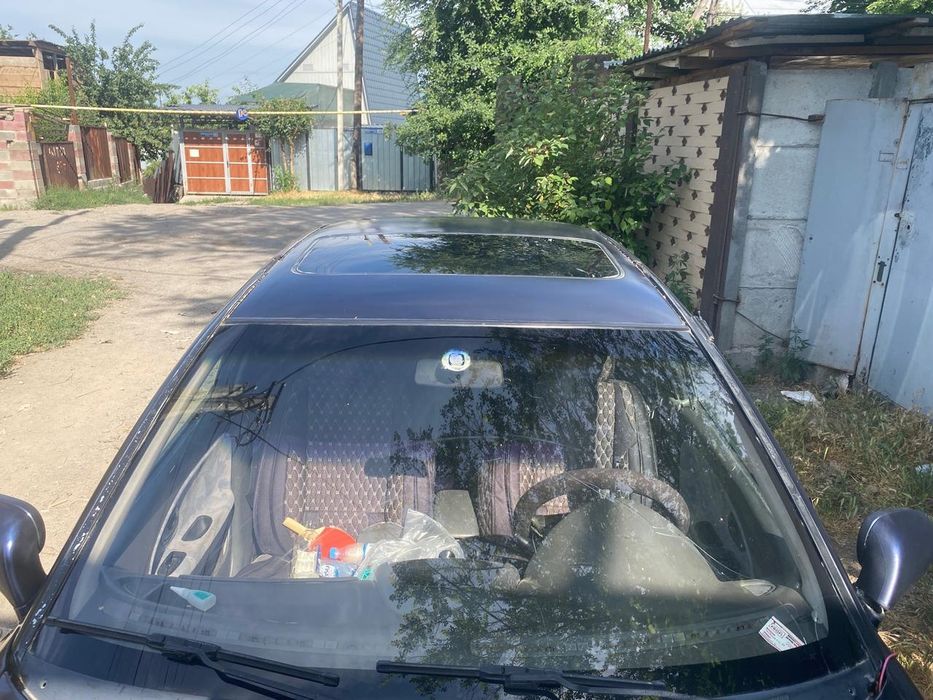 Продается Митсубиси Каризма 95 го года