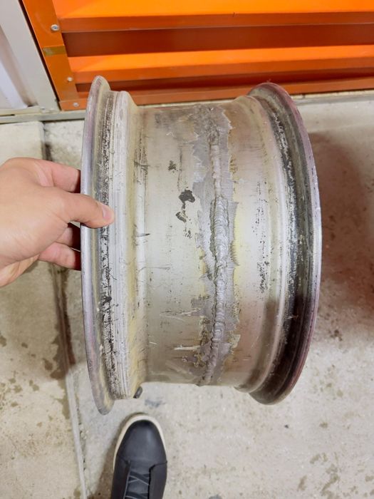 Продам диски шнитцеры 50к, срочно