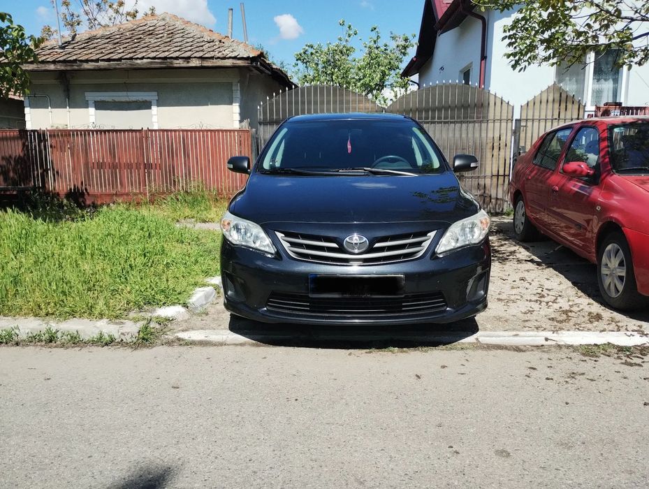 Toyota Corolla 1.6 Benzina Aspirat 132 CP - An 12/2012 - km Reali