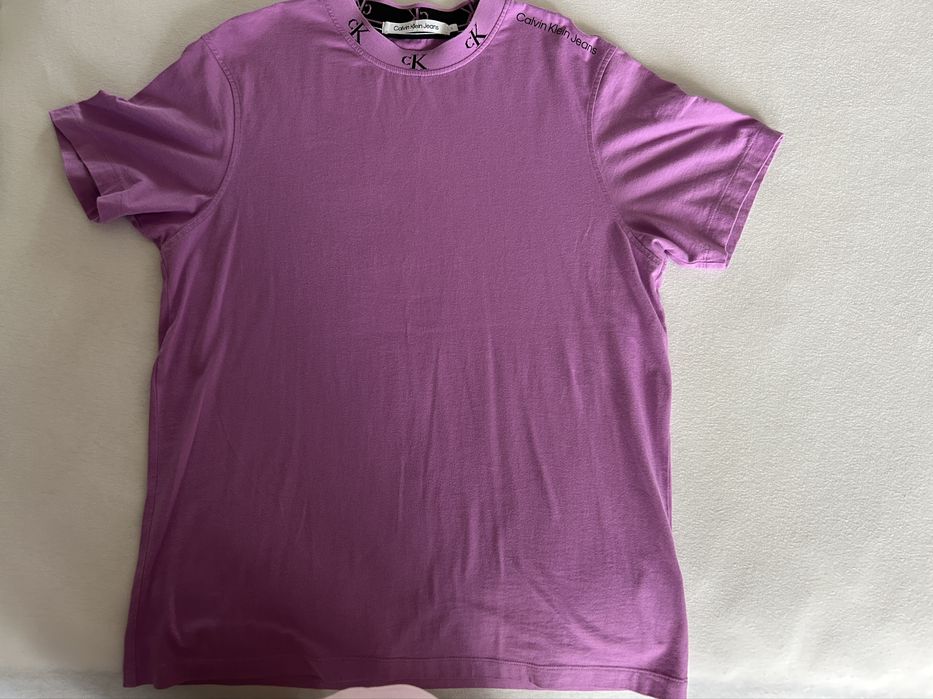 Оригинална унисекс тениска Calvin Klein