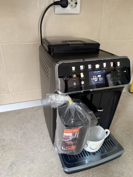 Espressor expresor aparat tonomat Philips 5500-5400 garanitie