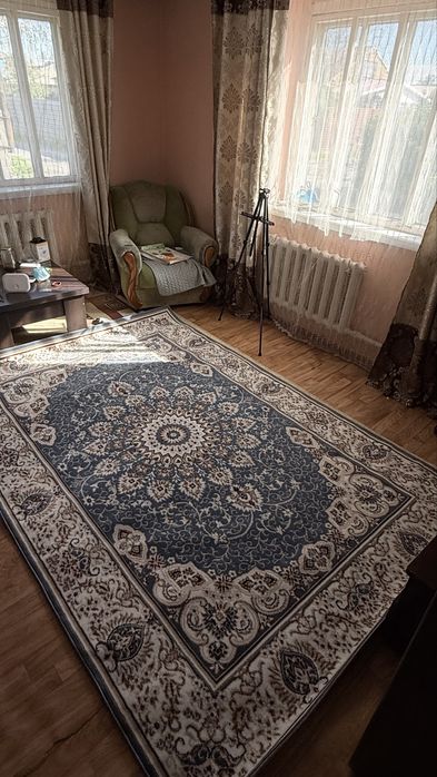 Продам новый ковер