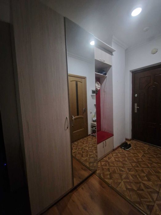 Прихожая Срочно!