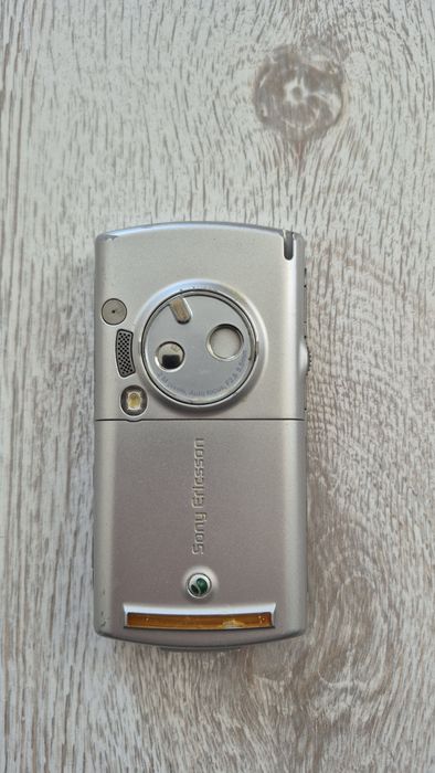 Sony Ericsson P990i