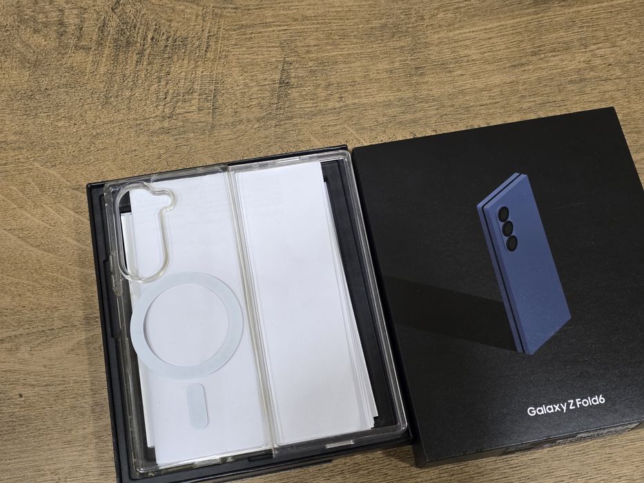 Samsung Galaxy Fold 6 Navy 256GB Гаранция