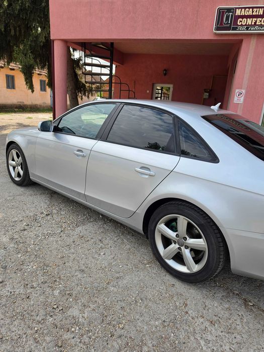 De vanzare Audi A4 an 2012