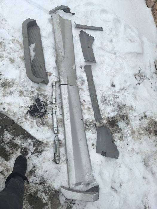 Естима запчасти хорошие состояние