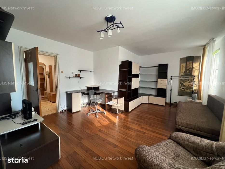 95500Euro, Titan, decomandat, 60mp