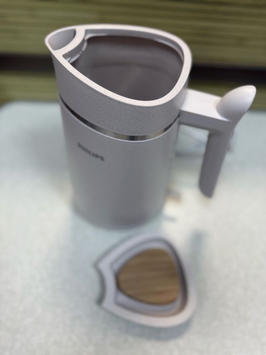 Електрическа кана Philips HD9365/10