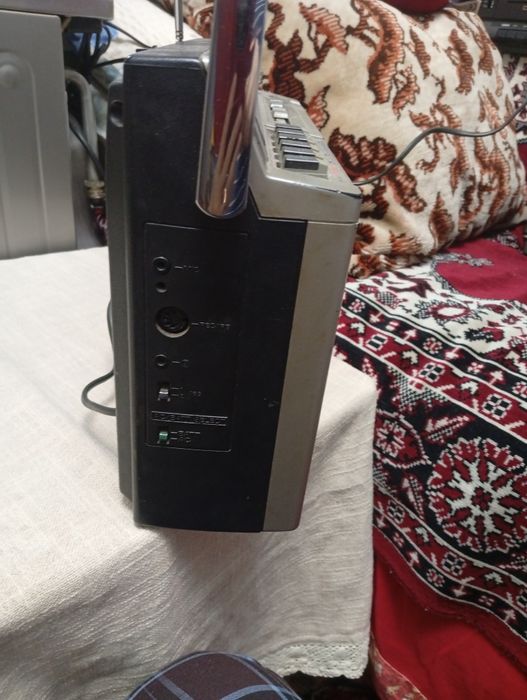 Radio caset Sony  CFM-33L  japonez