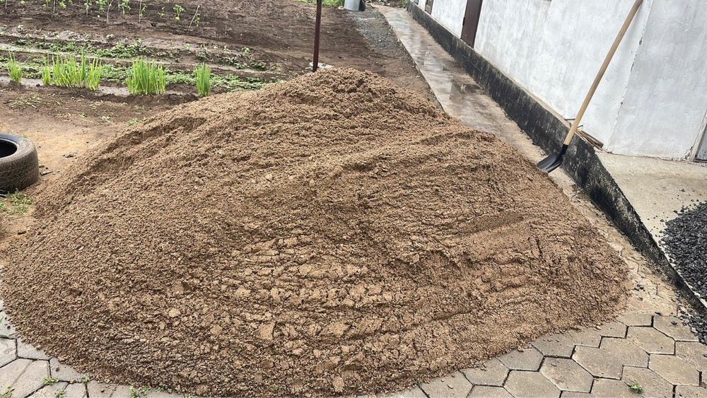 Шебень песок чернозем перегной