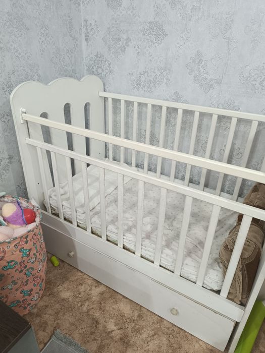 Продам манеж кровать