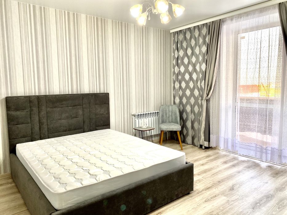 Сдается 1 комнатная посуточно