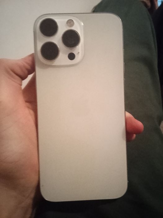 Айфон 16 про мах