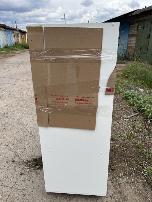 Продам готовые витрины.