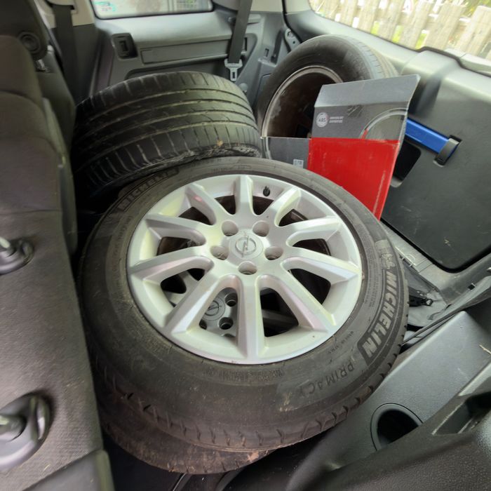 Opel zafira 1.9 cdti