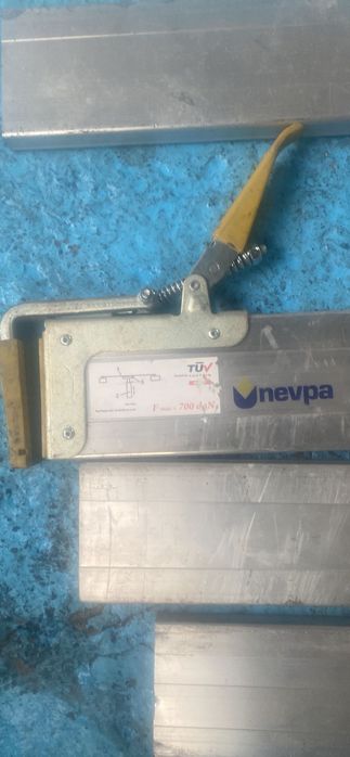 Комплект щанги за фиксиране на товари, регулируеми, 2400/2700 мм, Cargoparts