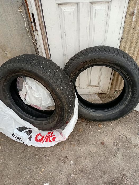 Продам шины почти новый 185/65/15
