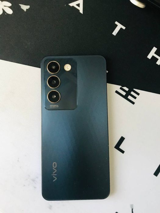Vivo y100 256гб срочна