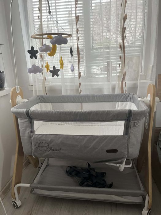 Бебешко легло next to me Chipolino