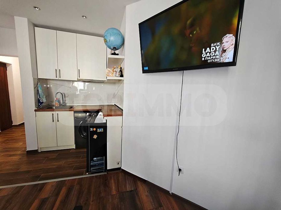 Двустаен апартамент в квартал Чайка